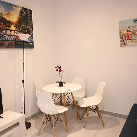 Apartamento Homenfun Les Corts Barcelona