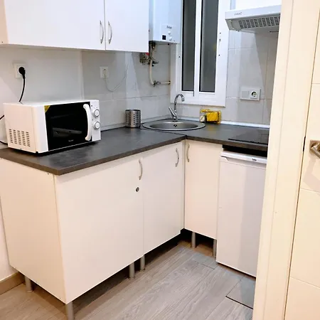 Homenfun Les Corts Apartment Barcelona